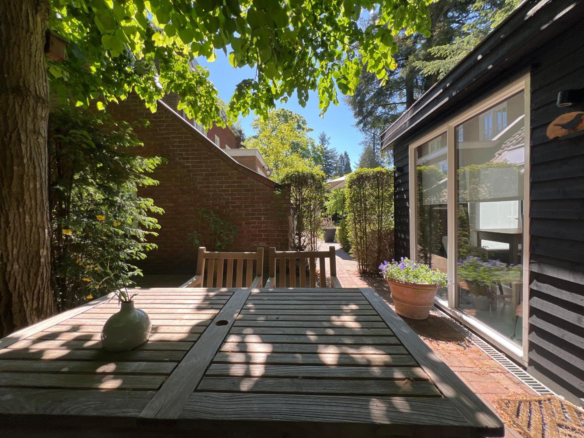 de Merel Vught Bagian luar foto